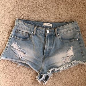 Jean shorts! 💕
